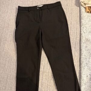Loft - The Sutton Skinny - Size 8 Curvy - Black